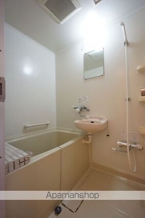 ヴァンヴェール名古屋[1K/24.94m2]のバス