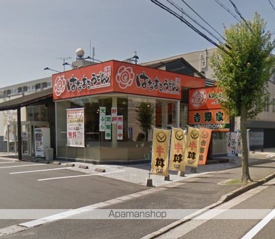 フォブール三冠Aの周辺写真