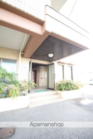 シティハイツ清水の玄関写真