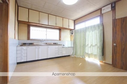 橋本牟礼町戸建[4DK/81.22m2]のリビング・居間