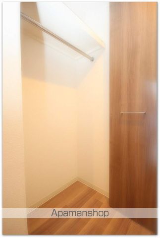スプランディッド難波WESTの内装写真