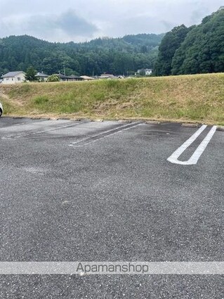 吉岡駐車場[駐車場]の外観2