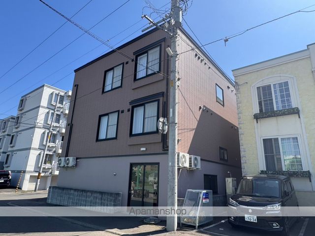 プレシャスの外観写真