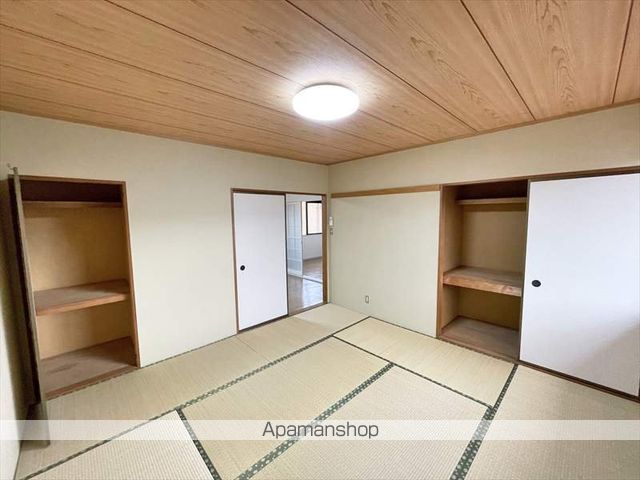 グレイスコートBの内装写真