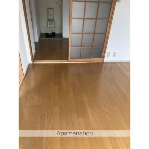 フラワーパレスの内装写真