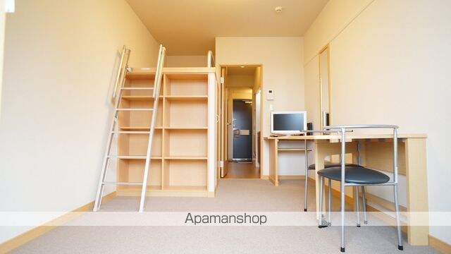 レオパレスＯＫＡＮＯ[1K/19.87m2]のリビング・居間1