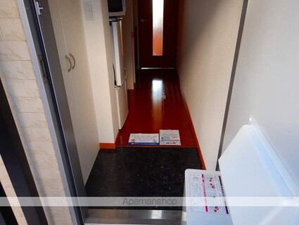 レオパレスかちどき橋[1K/19.87m2]の玄関
