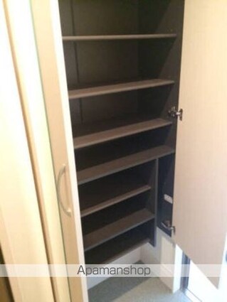 ＤＵＡＬ　本町　Ｂ棟[1K/30.79m2]の内装