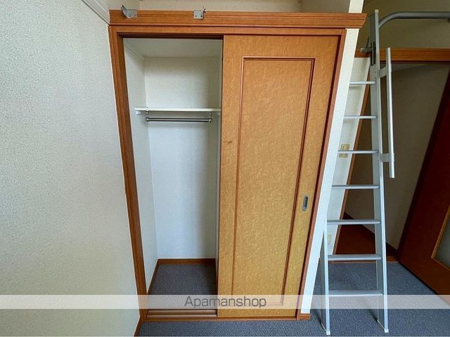 レオパレスフォレストの内装写真