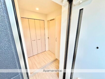 ドエル・アイリス[1LDK/42.74m2]の玄関