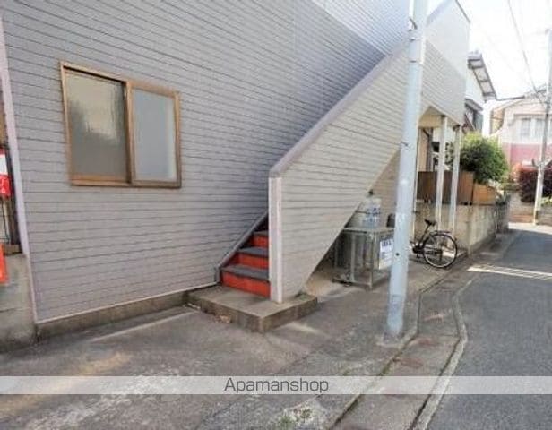 エヌヴィレッジの玄関写真