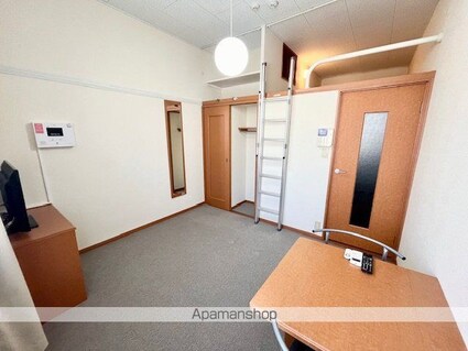 レオパレスくるまや[1K/20.28m2]のリビング・居間