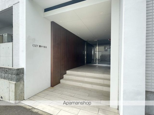 COZY豊中蛍池の玄関写真