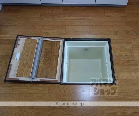 ミドロ貸家の内装写真