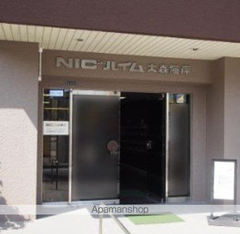 ニックハイム大森海岸の玄関写真