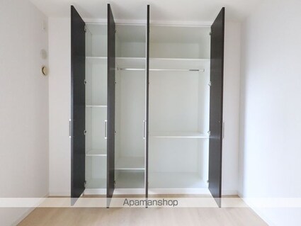 ベレーサ鶴舞公園[3LDK/81.43m2]の収納