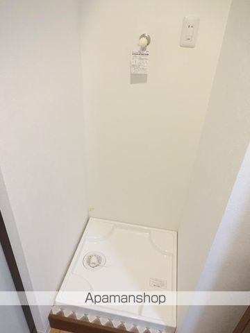 CO.LABO天王寺の内装写真