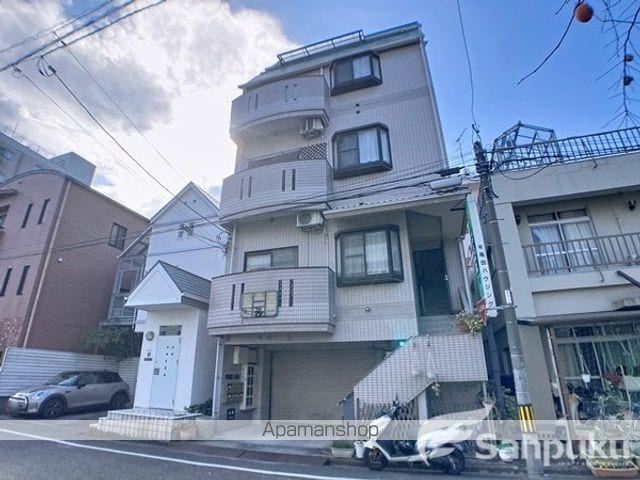 亀田ビルの外観写真