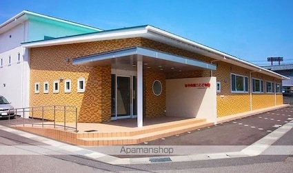 リビングタウン若杉　Ａ[2LDK/55.44m2]の周辺7
