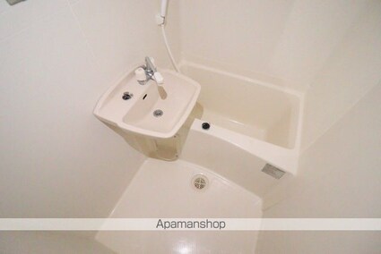 レオパレスＴＡＫＡ[1K/19.87m2]のバス