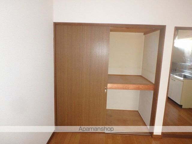 コーポ萩[1K/26m2]の収納