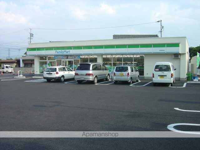 トレアティック島内[2LDK/55.66m2]の周辺3