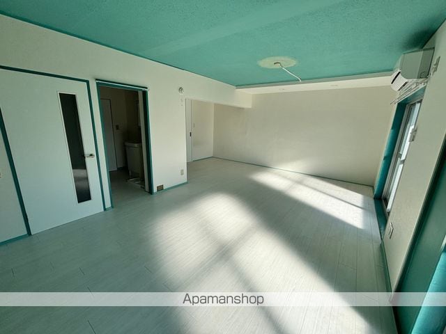 アベニュー楠見[1R/39.69m2]の内装