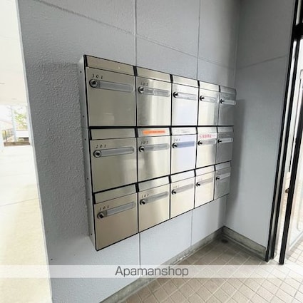 ベルデタウン[1K/30.96m2]のエントランス