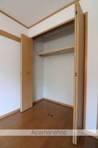 グラウクスIIの内装写真