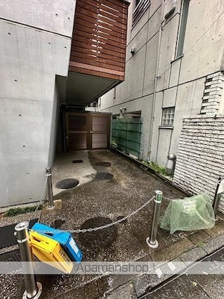 ラティエラ乃木坂[1K/31.75m2]の共用部