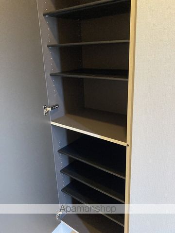 アヴニールの内装写真
