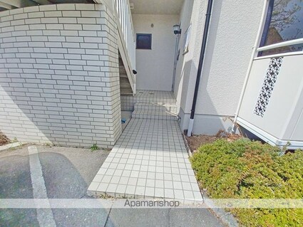 ドリームレジデンス氷鉋　Ｃ[2DK/47.91m2]のエントランス