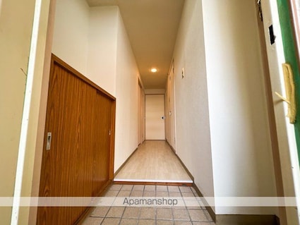 大聖ハイツ　東棟[3DK/58.32m2]の玄関