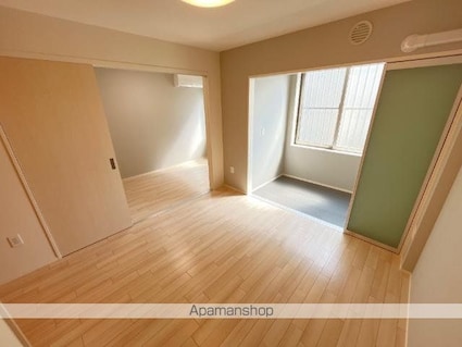 トータスＶ[1LDK/42.97m2]のリビング・居間1