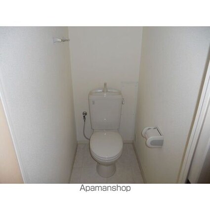 メゾン・ド・フローラＩＩ[2DK/53.97m2]のトイレ