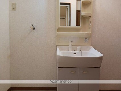 サンライフ[2LDK/58.79m2]の洗面所