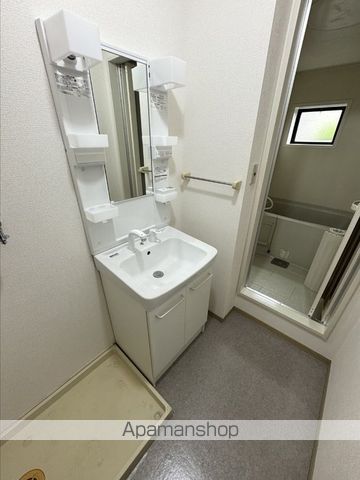 グレイス・クレセント B棟の内装写真