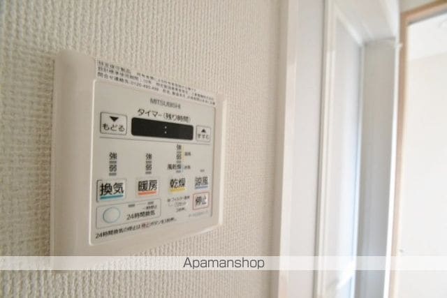 リビンコートSTUDIO富町アネックスの内装写真