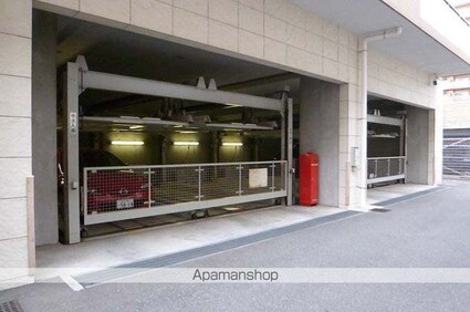 ハウス桃李[1R/32.12m2]の駐車場