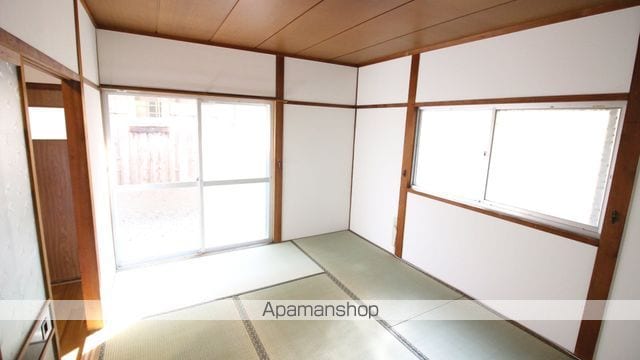 河合一戸建の内装写真