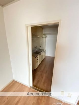 ロイヤルハイツ松島[2K/41.85m2]の内装4