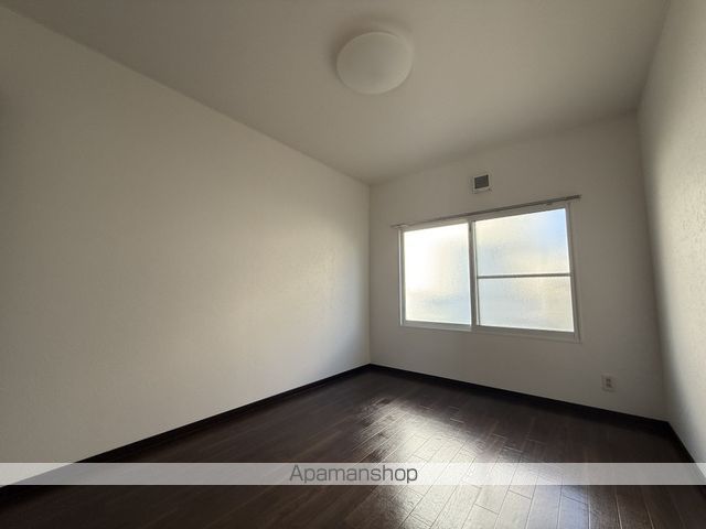 まるいマンションの内装写真