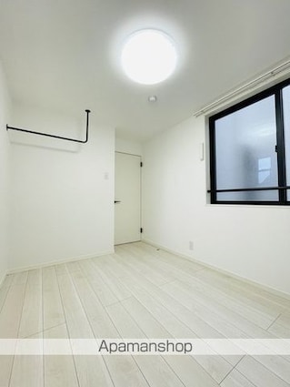 コンフォート東四ツ木[1K/16.04m2]のリビング・居間