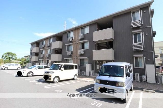 ウィルコート小郡給領町 A・B B棟の外観写真