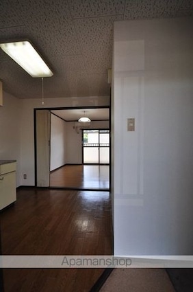 岡山県岡山市北区宿本町[1R/22m2]の玄関
