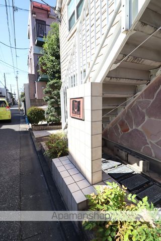 リリックコート翔の玄関写真