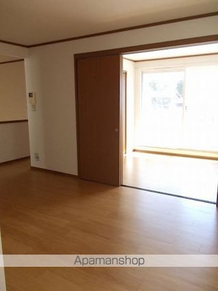 アパートメントくり[3LDK/65.57m2]のリビング・居間1