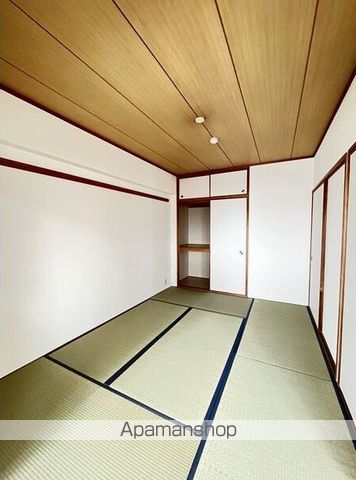 パードレ関目の内装写真