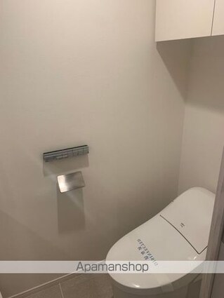 ザ・パークハビオ三軒茶屋テラス[1K/25.48m2]のトイレ