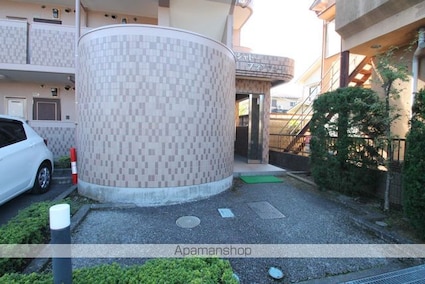シャトーブランヴェール[2LDK/56.56m2]のエントランス